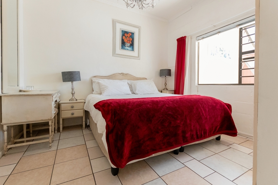 8 Bedroom Property for Sale in Country Club Western Cape
